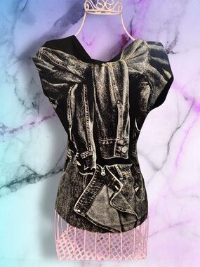 Isabel de Pedro Black Graphic Denim-Print Cap Sleeve Top
